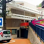 Appartement New Alps View Design Flat - Free Parking, Quiet, Hospital & Center