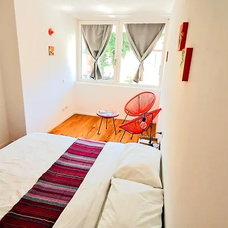 アパート New Alps View Design Flat - Free Parking, Quiet, Hospital & Center トレント