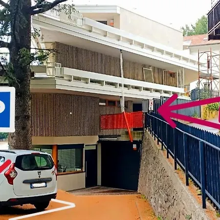 Apartment New Alps View Design Flat - Free Parking, Quiet, Hospital & Center