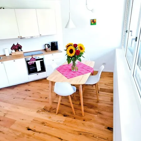 New Alps View Design Flat - Free Parking, Quiet, Hospital & Center Apartment Trento