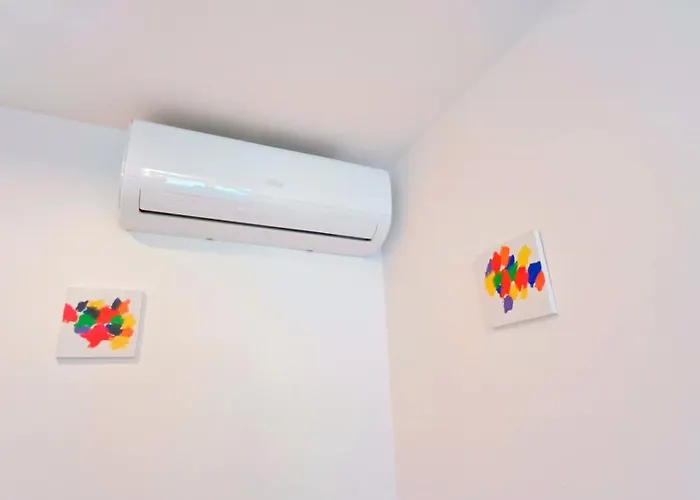 New Alps View Design Flat - Free Parking, Quiet, Hospital & Center Apartamento