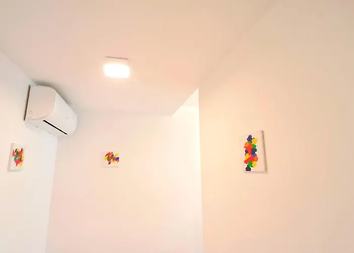 公寓 New Alps View Design Flat - Free Parking, Quiet, Hospital & Center *