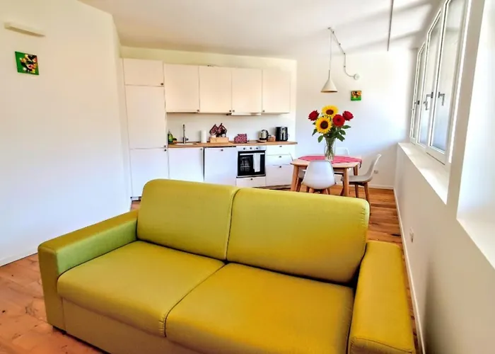 New Alps View Design Flat - Free Parking, Quiet, Hospital & Center * Trento