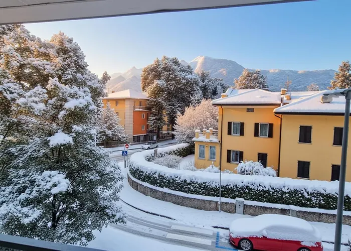 Apartamento New Alps View Design Flat - Free Parking, Quiet, Hospital & Center Trento